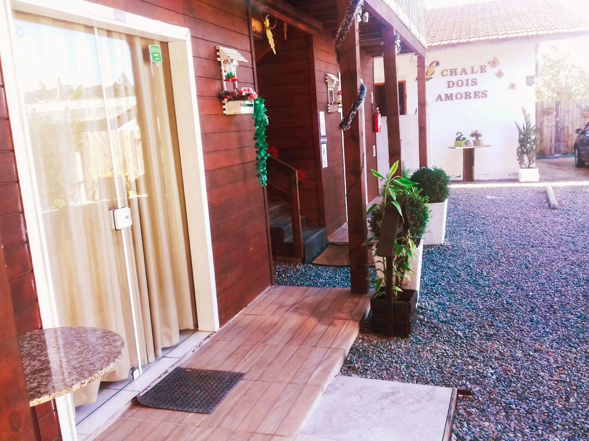 Pousada Chale Dois Amores Penha Kültér fotó